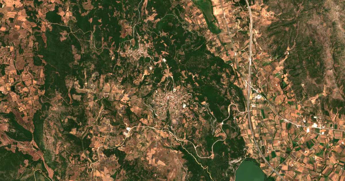 Satelitska karta: Fyteíai