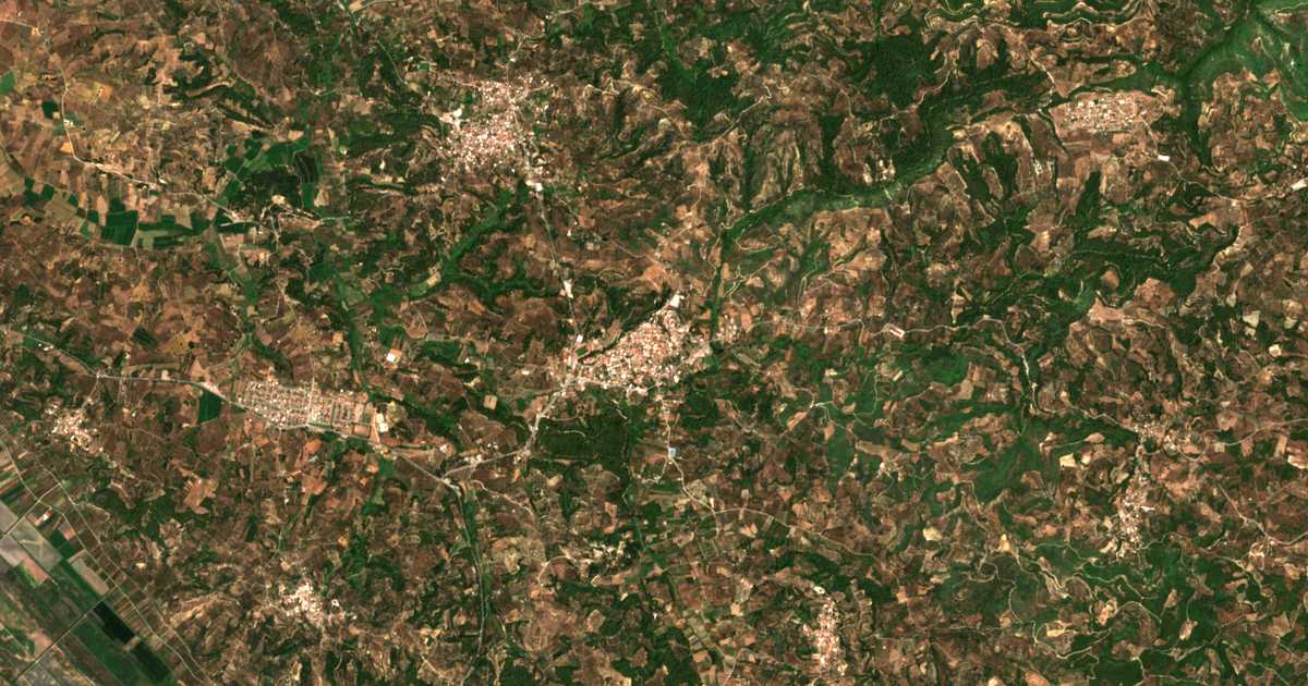 Satelitska karta: Kréstena