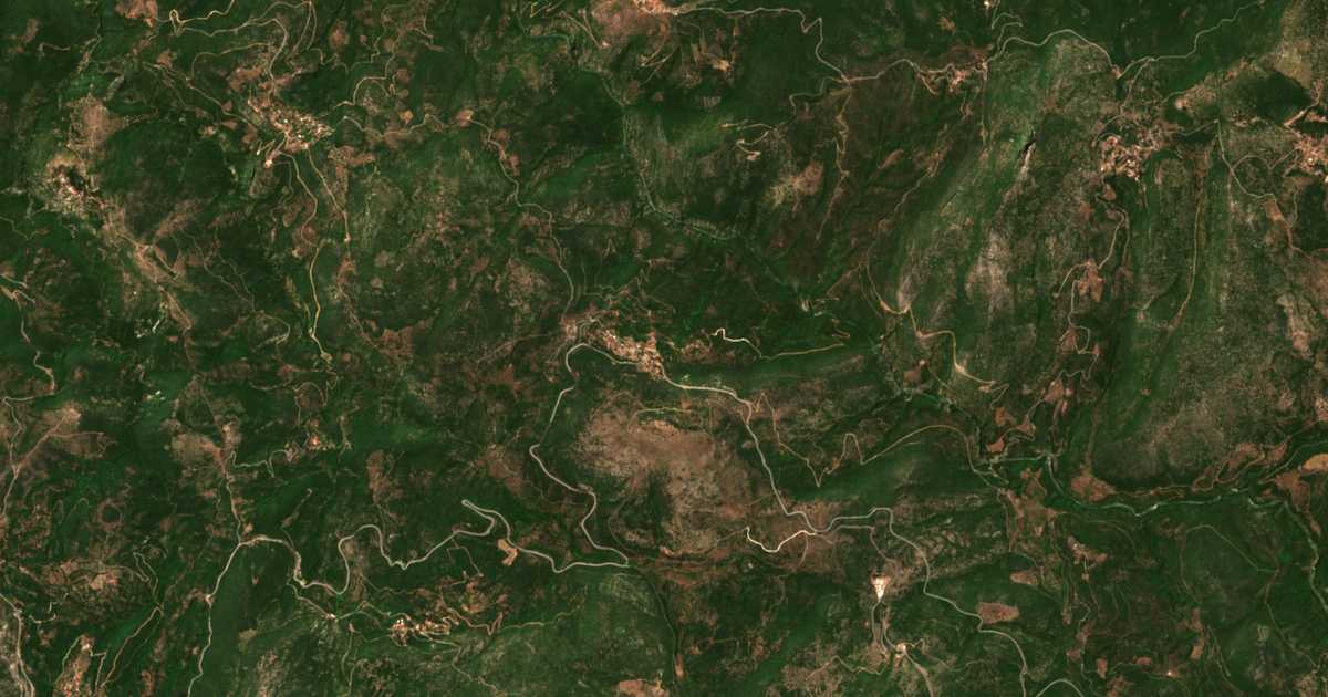 Satelitska karta: Theisóa