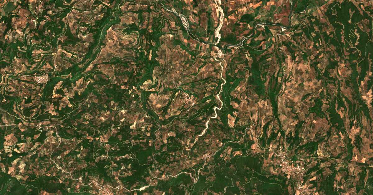 Satelitska karta: Trypití
