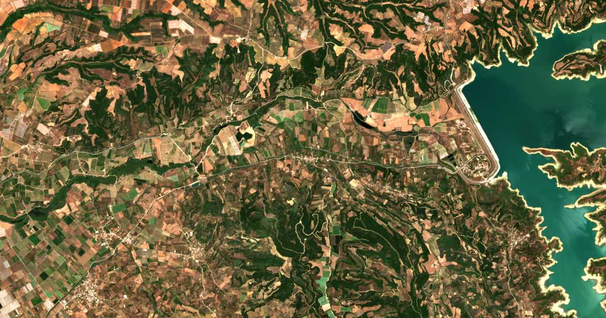 Satelitska karta: Ágios Dimítrios