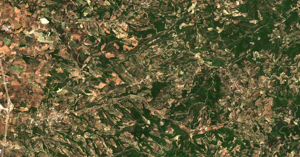 Satelitska karta: Análipsis