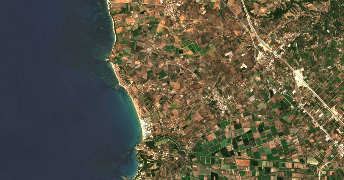 Satelitska karta: Ágios Ilías