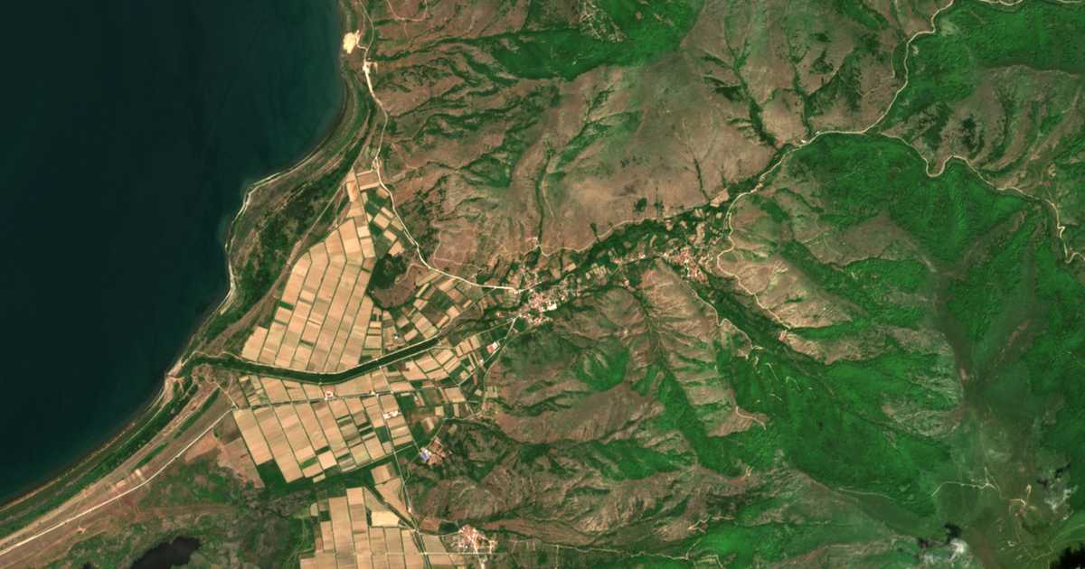 Satelitska karta: Laimós