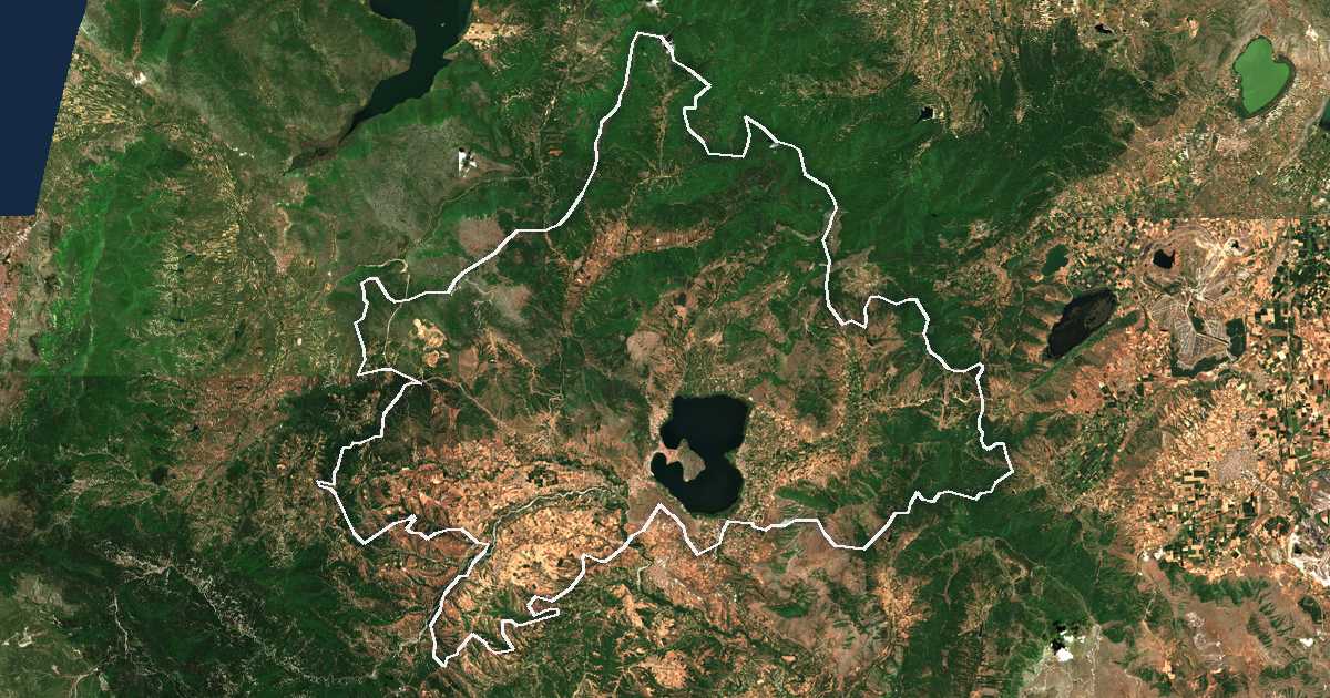 Satelitska snimka s ucrtanom granicom: Dímos Kastoriás