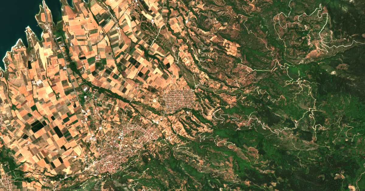 Satelitska karta: Platanórrevma