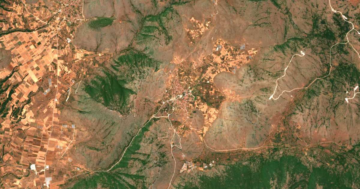 Satelitska karta: Galatiní